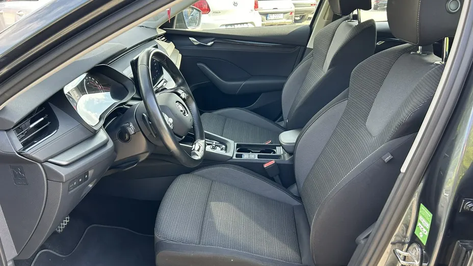 SKODA Octavia -