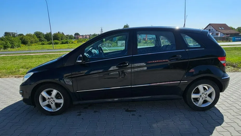 MERCEDES-BENZ B Klasa -