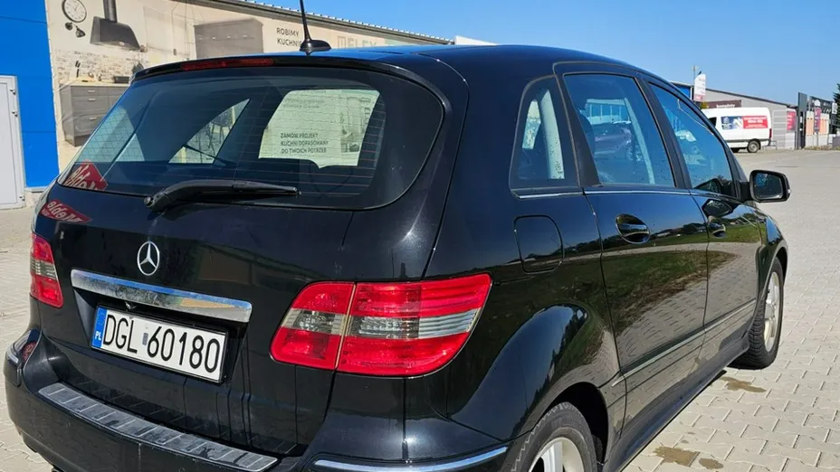 MERCEDES-BENZ B Klasa -