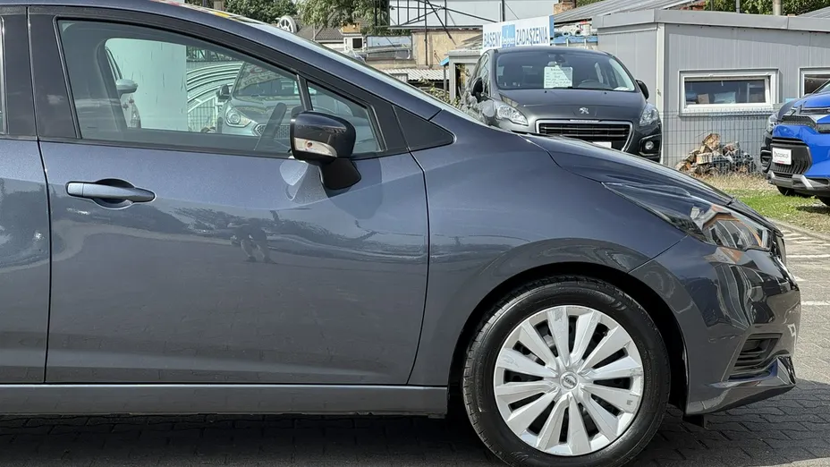 NISSAN Micra -