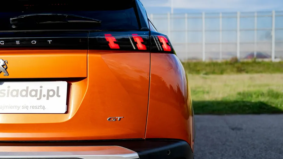 PEUGEOT 2008 -