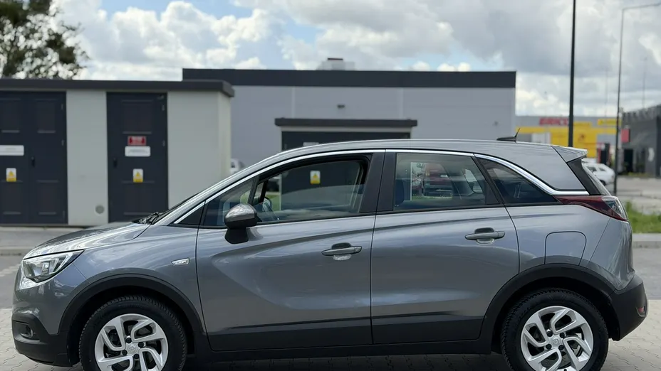 OPEL Crossland X -