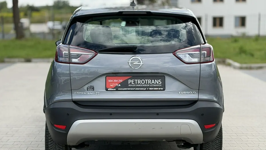 OPEL Crossland X -
