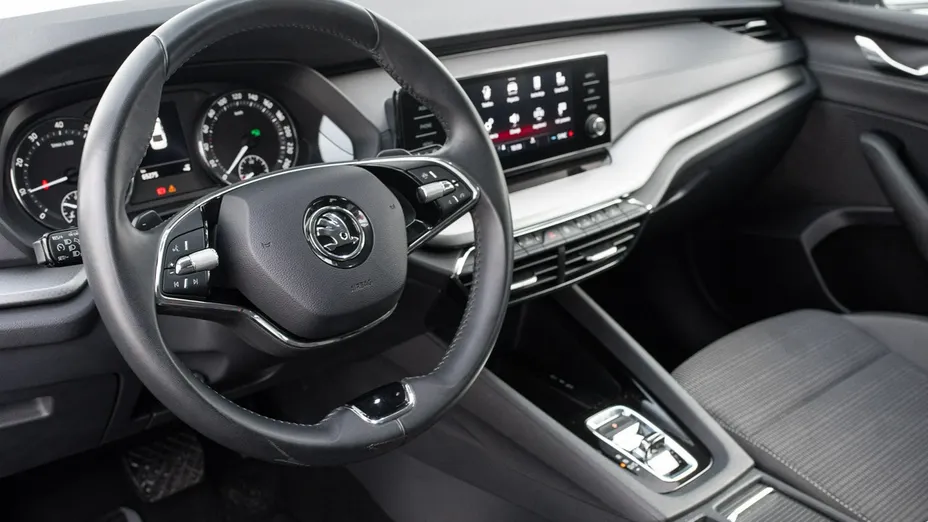 SKODA Octavia -