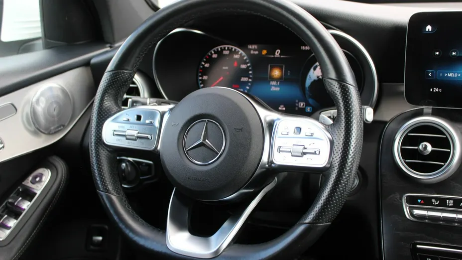 MERCEDES-BENZ GLC -