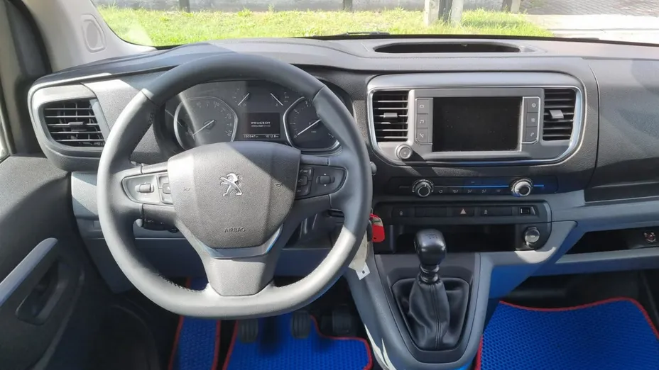 PEUGEOT Expert -