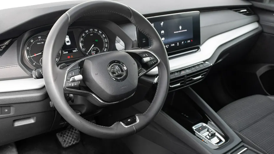 SKODA Octavia -