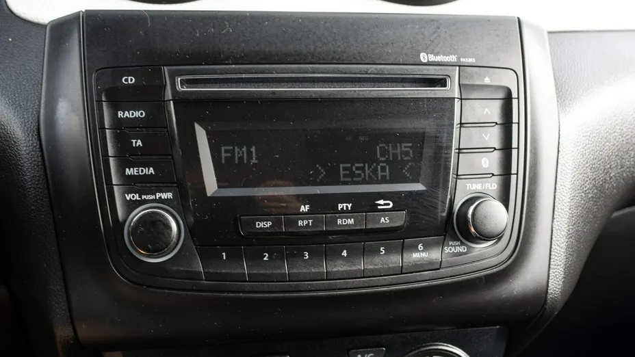 SUZUKI Swift -