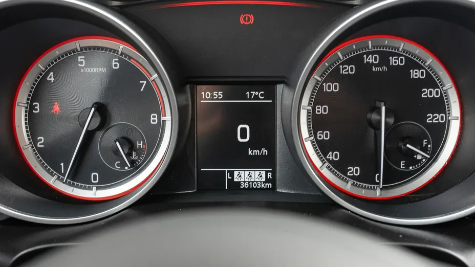 SUZUKI Swift -