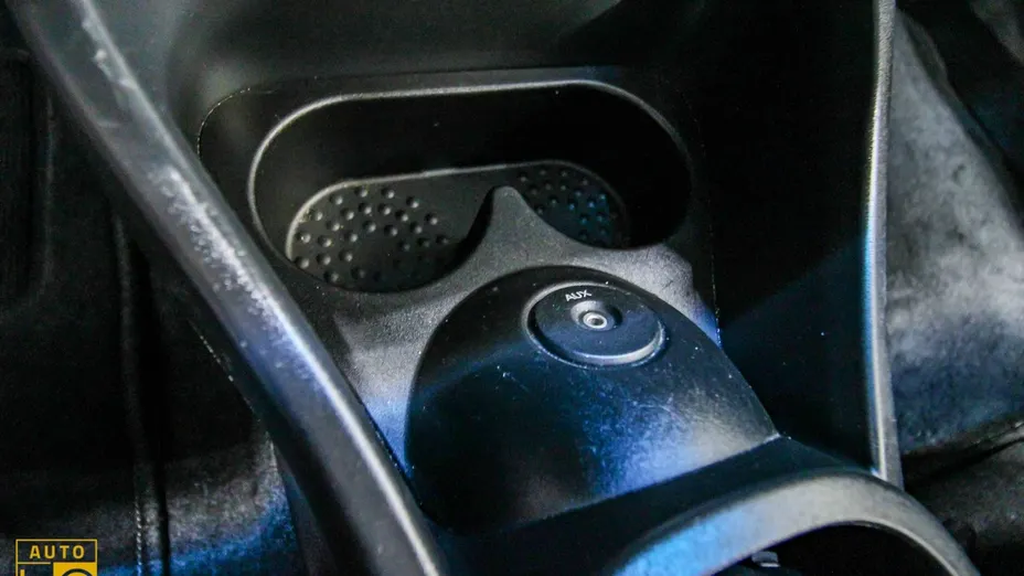 NISSAN Micra -