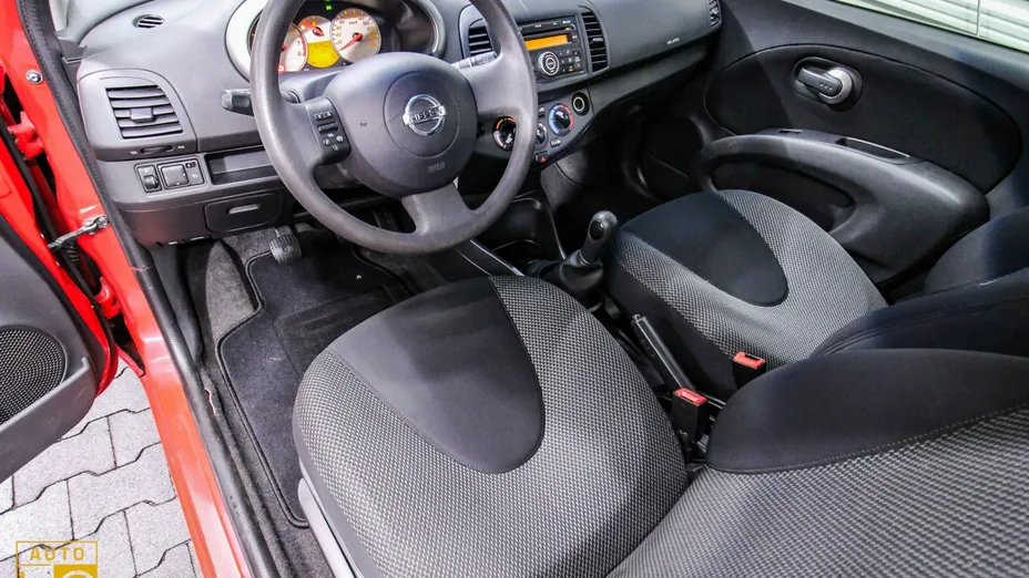 NISSAN Micra -