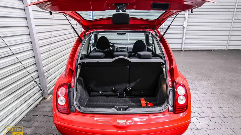 NISSAN Micra -