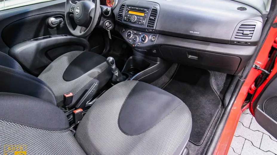 NISSAN Micra -
