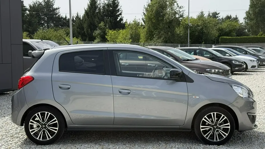 MITSUBISHI Space Star -
