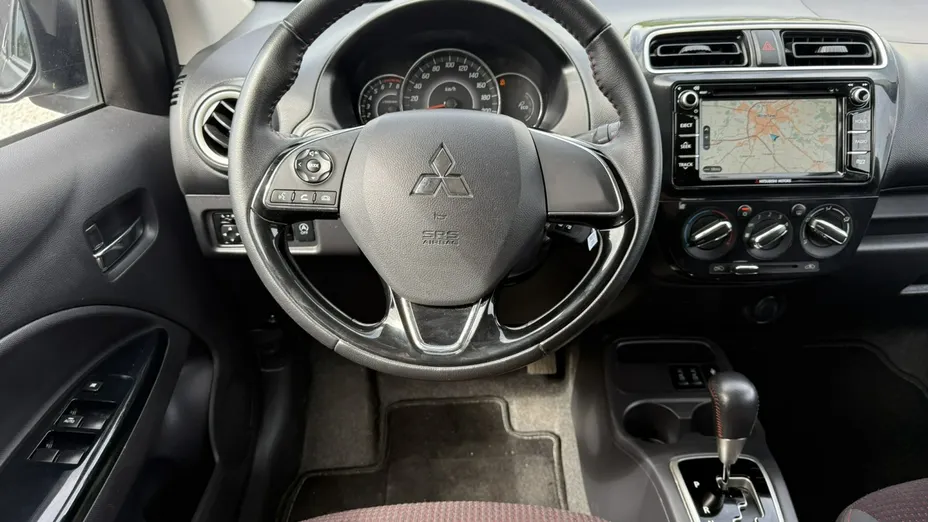 MITSUBISHI Space Star -