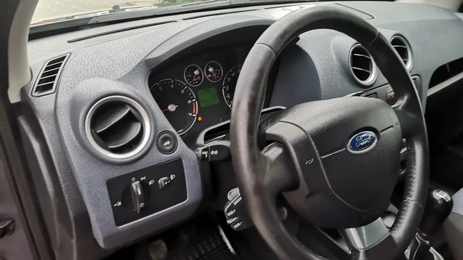 FORD Fusion -