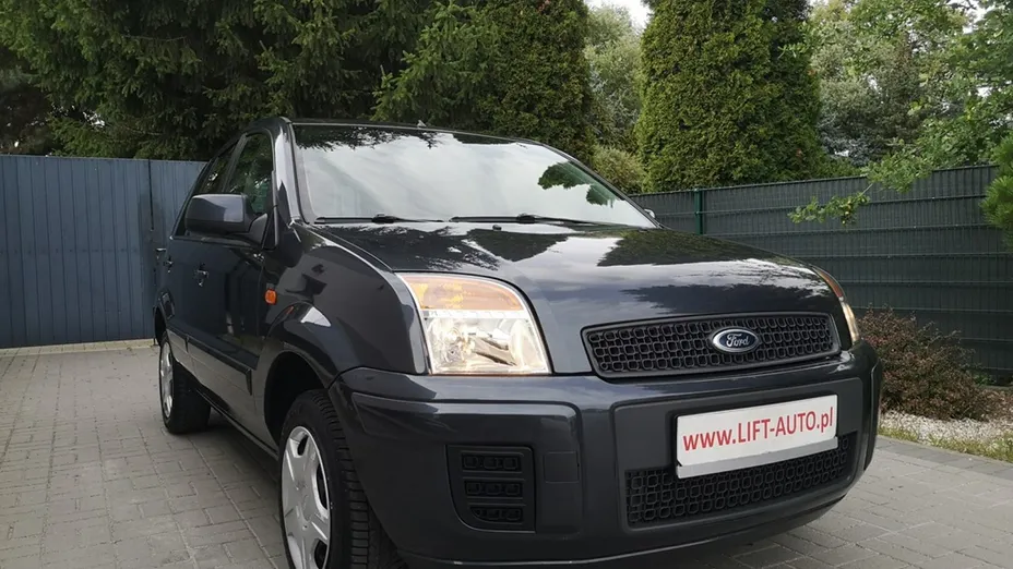 FORD Fusion -