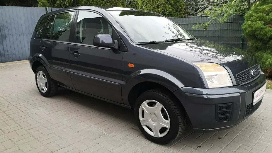 FORD Fusion -