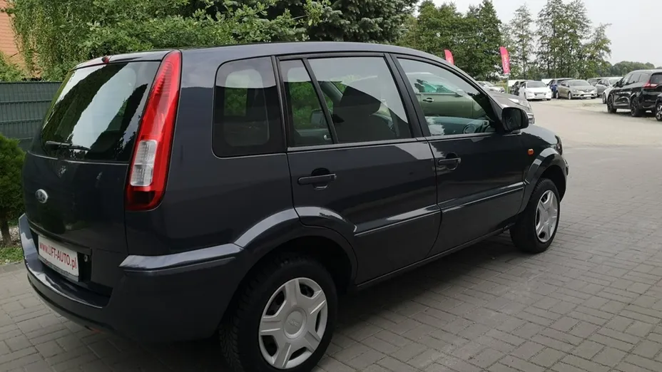 FORD Fusion -