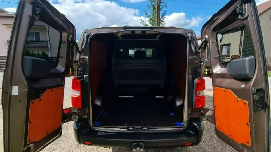 OPEL Vivaro -