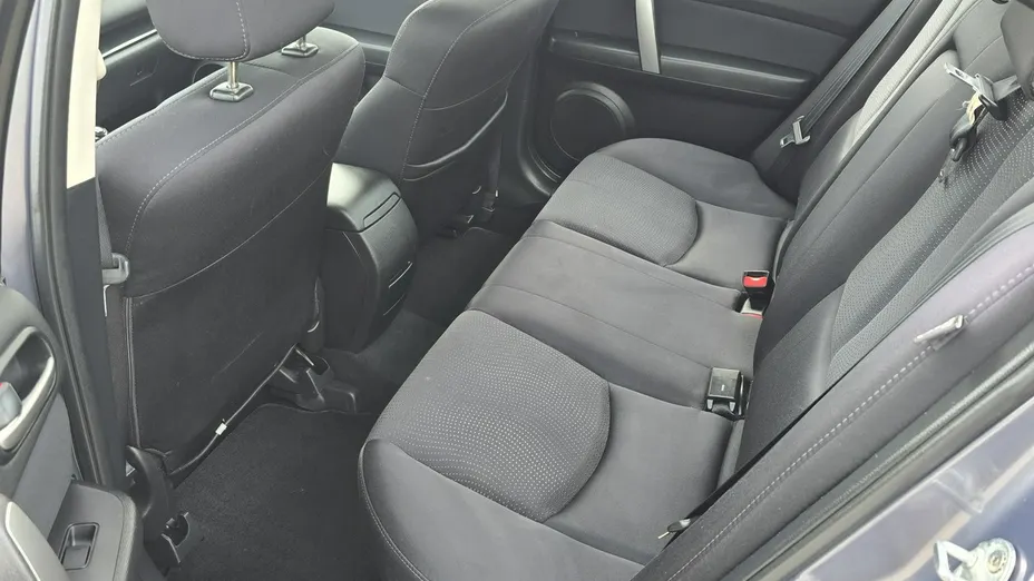 MAZDA 6 -
