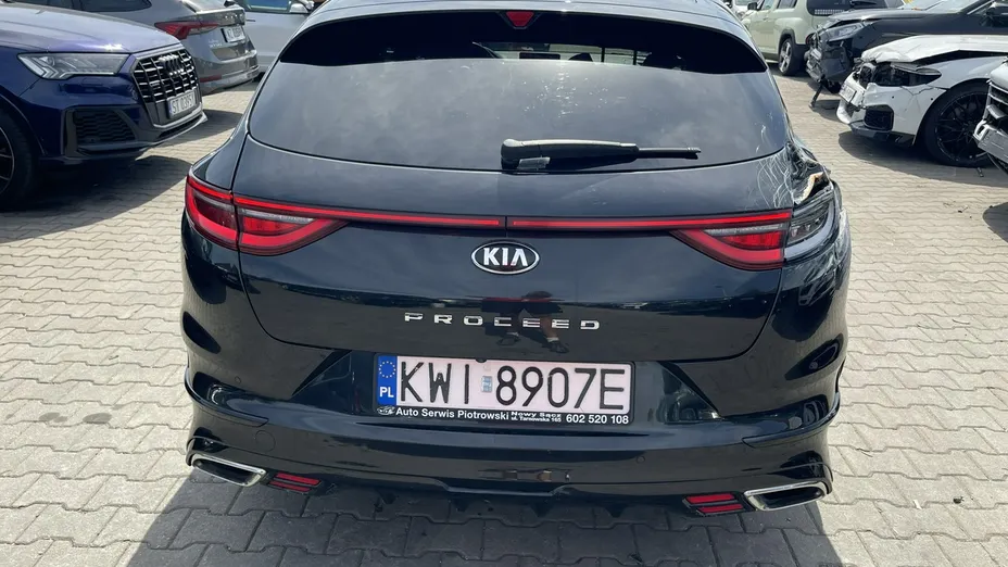 KIA ProCeed -