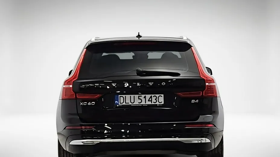 VOLVO XC60 -