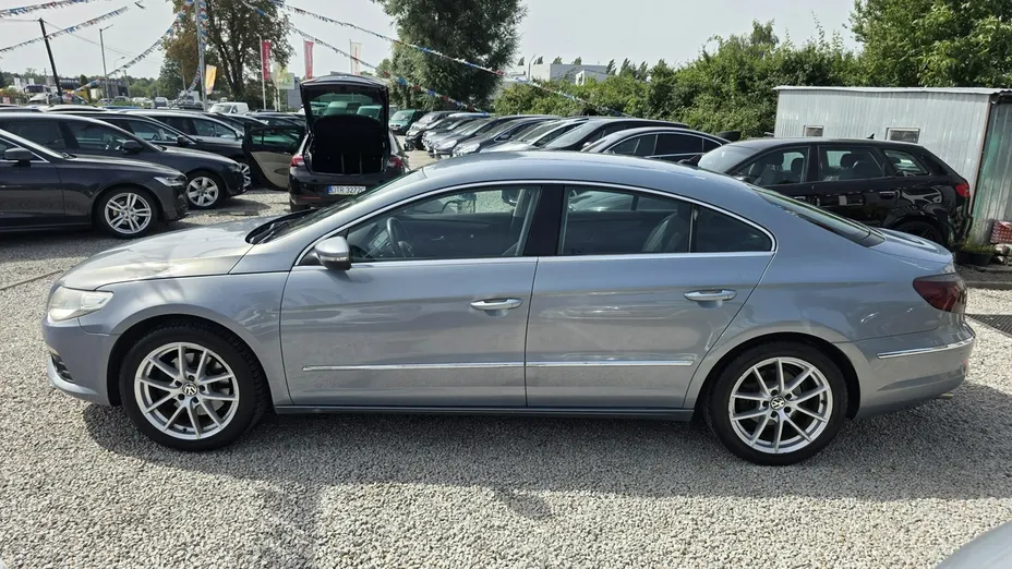 VOLKSWAGEN Passat CC -