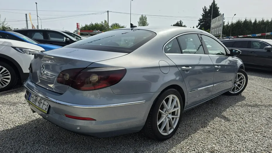 VOLKSWAGEN Passat CC -