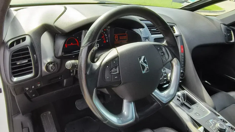 CITROEN DS5 -