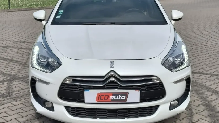 CITROEN DS5 -