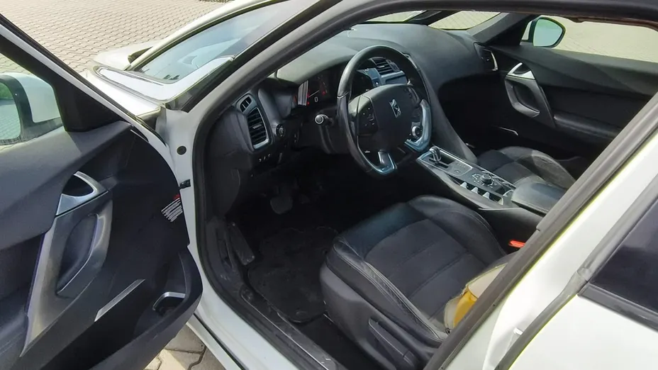 CITROEN DS5 -