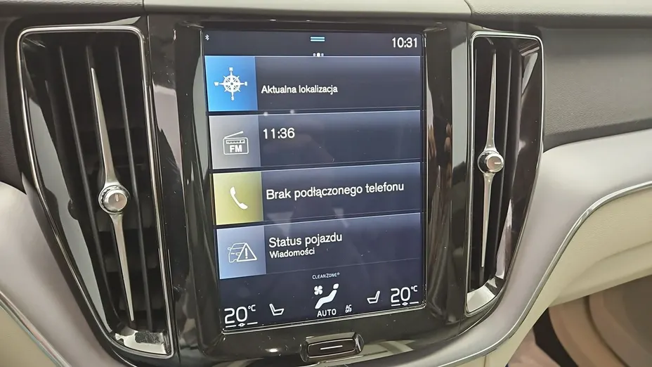VOLVO XC60 -