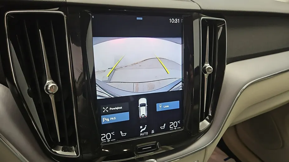VOLVO XC60 -