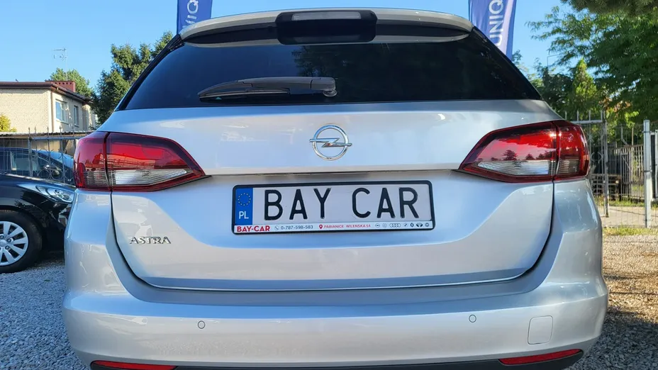 OPEL Astra -