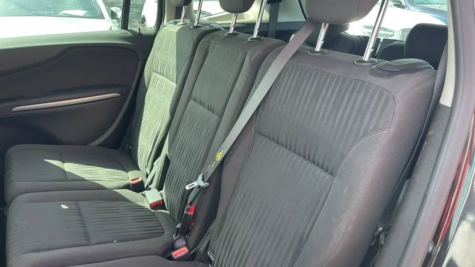 OPEL Zafira -