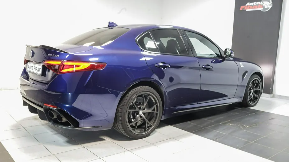 ALFA ROMEO Giulia -