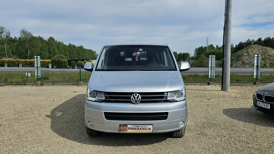 VOLKSWAGEN Caravelle -