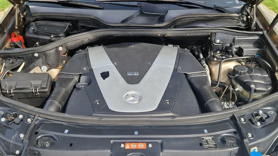 MERCEDES-BENZ ML -