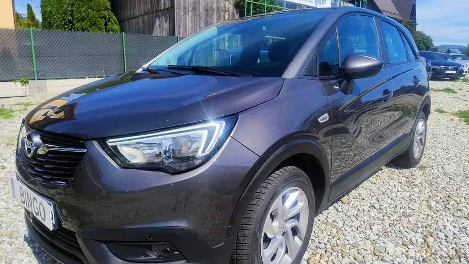 OPEL Crossland X -