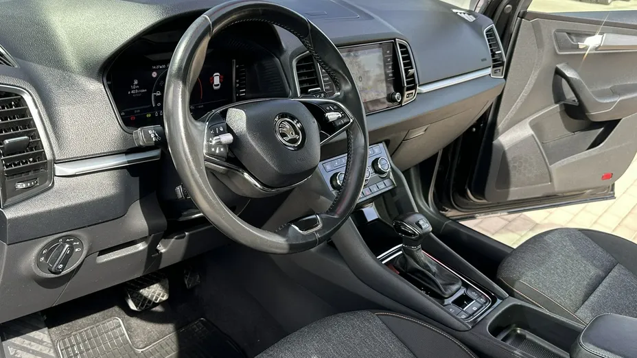 SKODA Karoq -