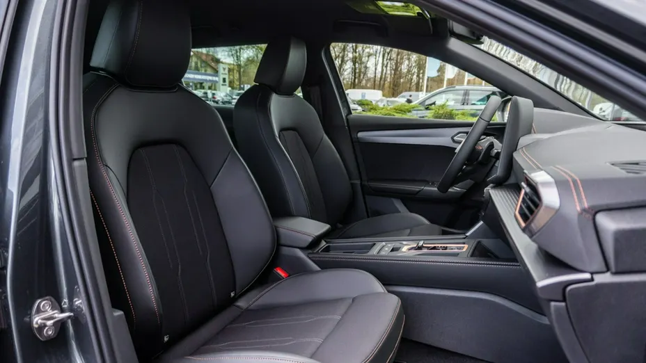CUPRA Leon Sportstourer -
