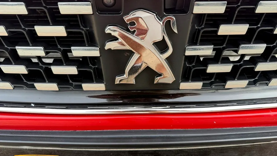 PEUGEOT 508 -
