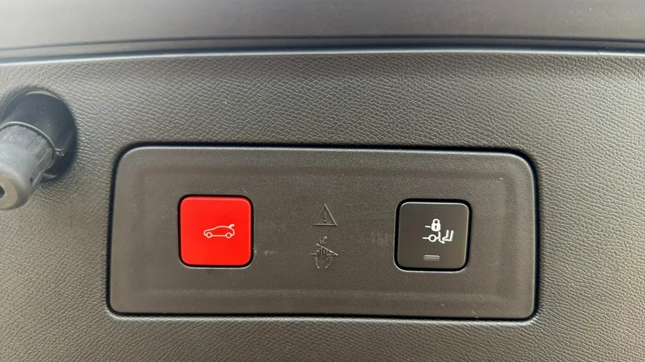 PEUGEOT 508 -