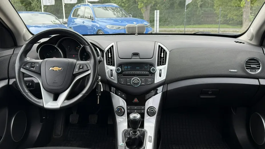 CHEVROLET Cruze -