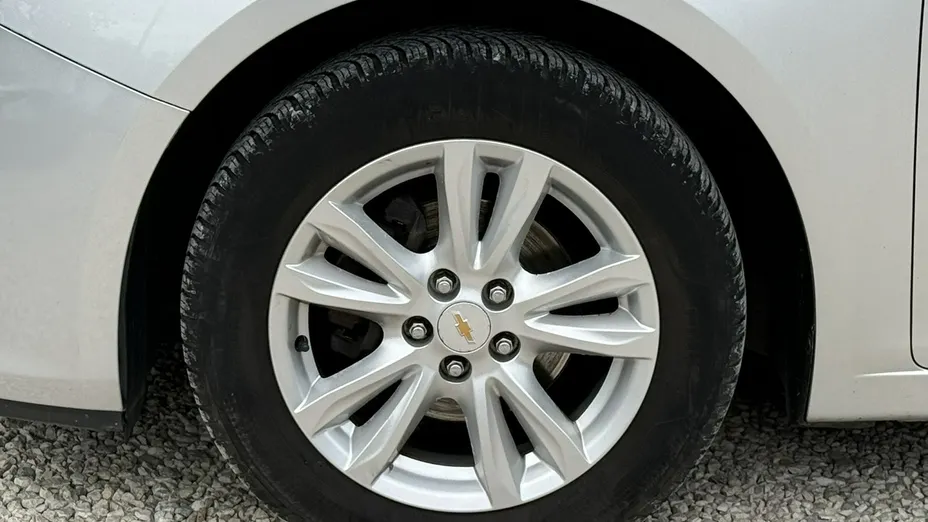 CHEVROLET Cruze -
