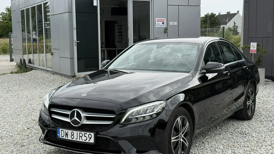 MERCEDES-BENZ C Klasa -