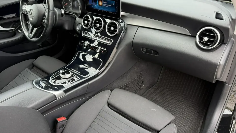 MERCEDES-BENZ C Klasa -