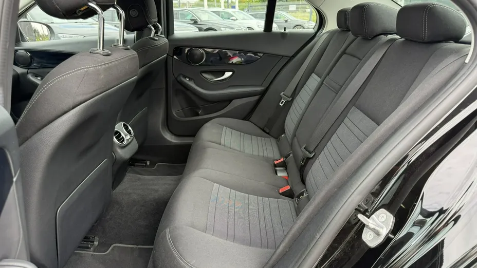 MERCEDES-BENZ C Klasa -