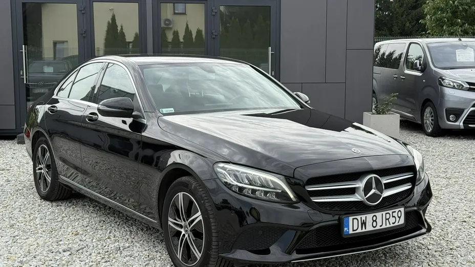 MERCEDES-BENZ C Klasa -